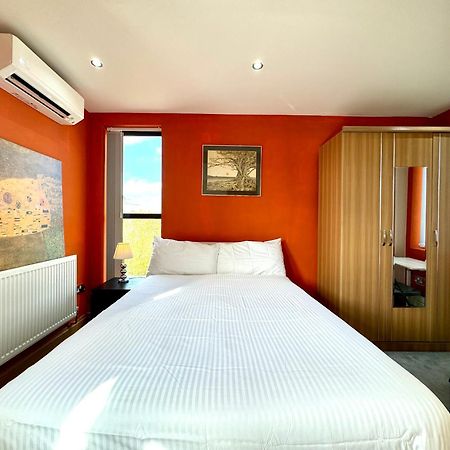 Chic 1 Bedroom Apartment Central London By Wild Esterno foto