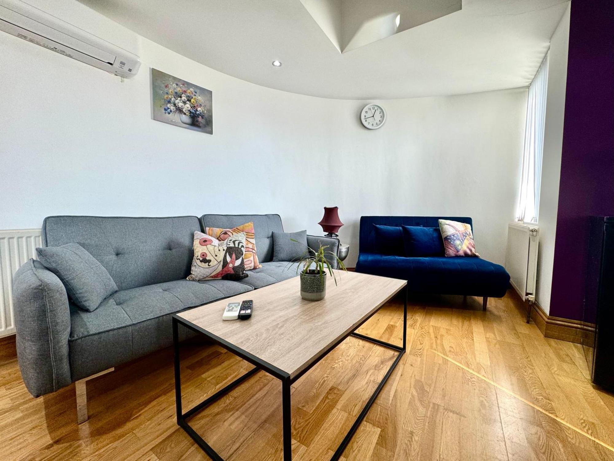 Chic 1 Bedroom Apartment Central London By Wild Esterno foto